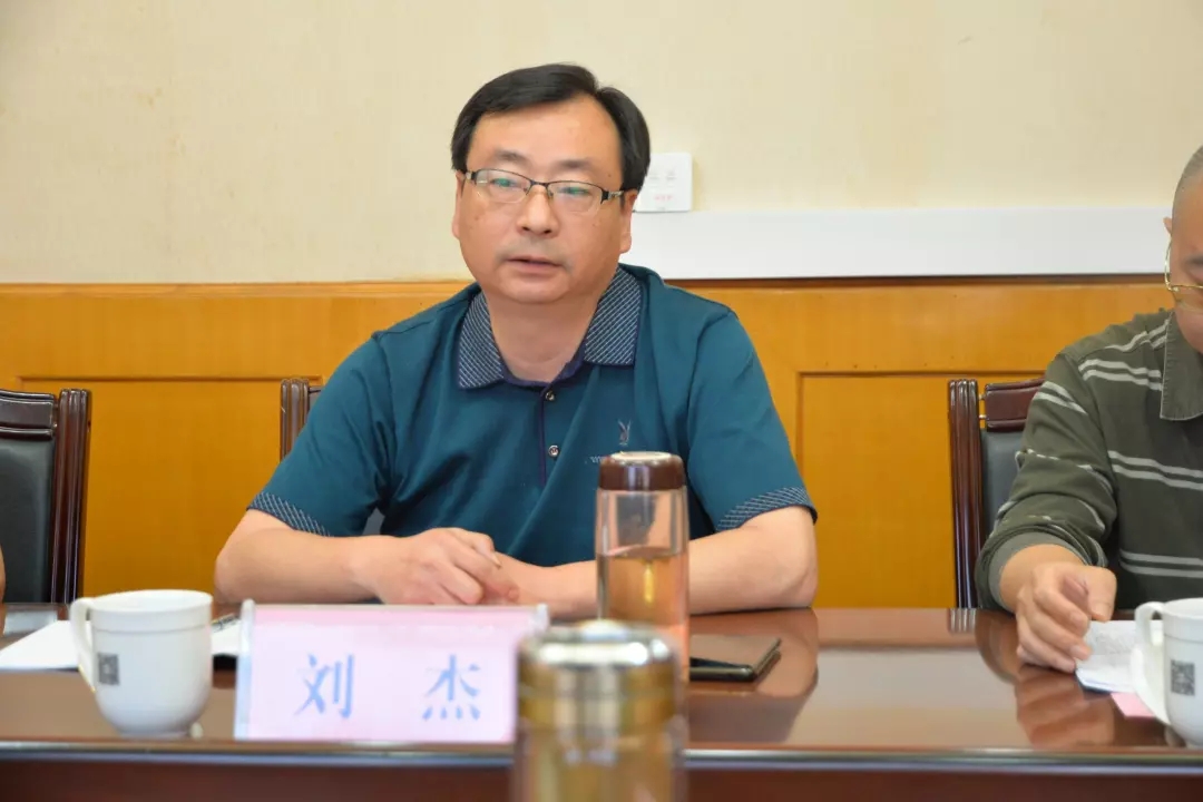 巴东1.webp.jpg