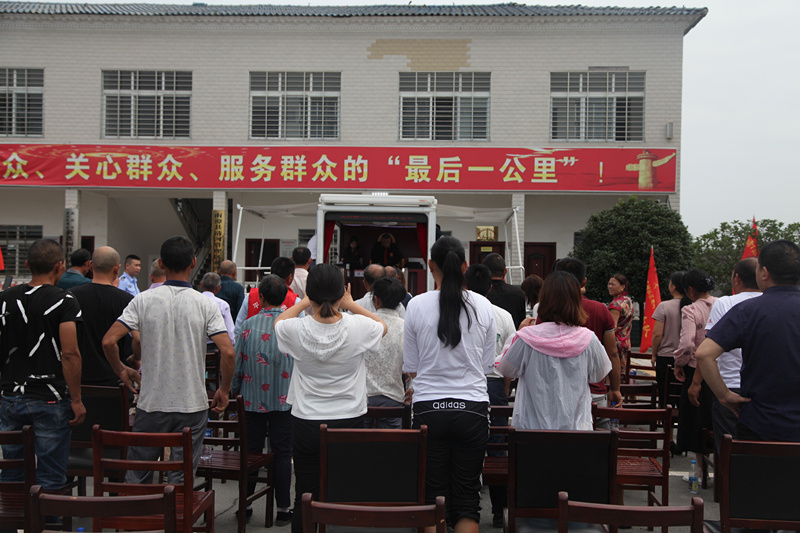 图②：正式开庭_副本.jpg