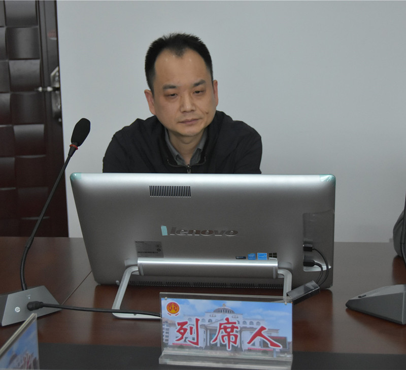 图③：南漳县检察院党组书记、检察长吴小松列席会议_副本.jpg